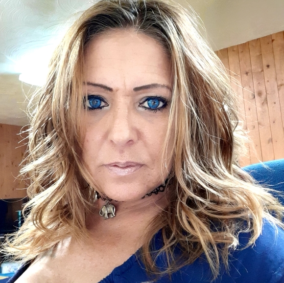 Meet your Posher, Jacqueline - Picture 2 of 2